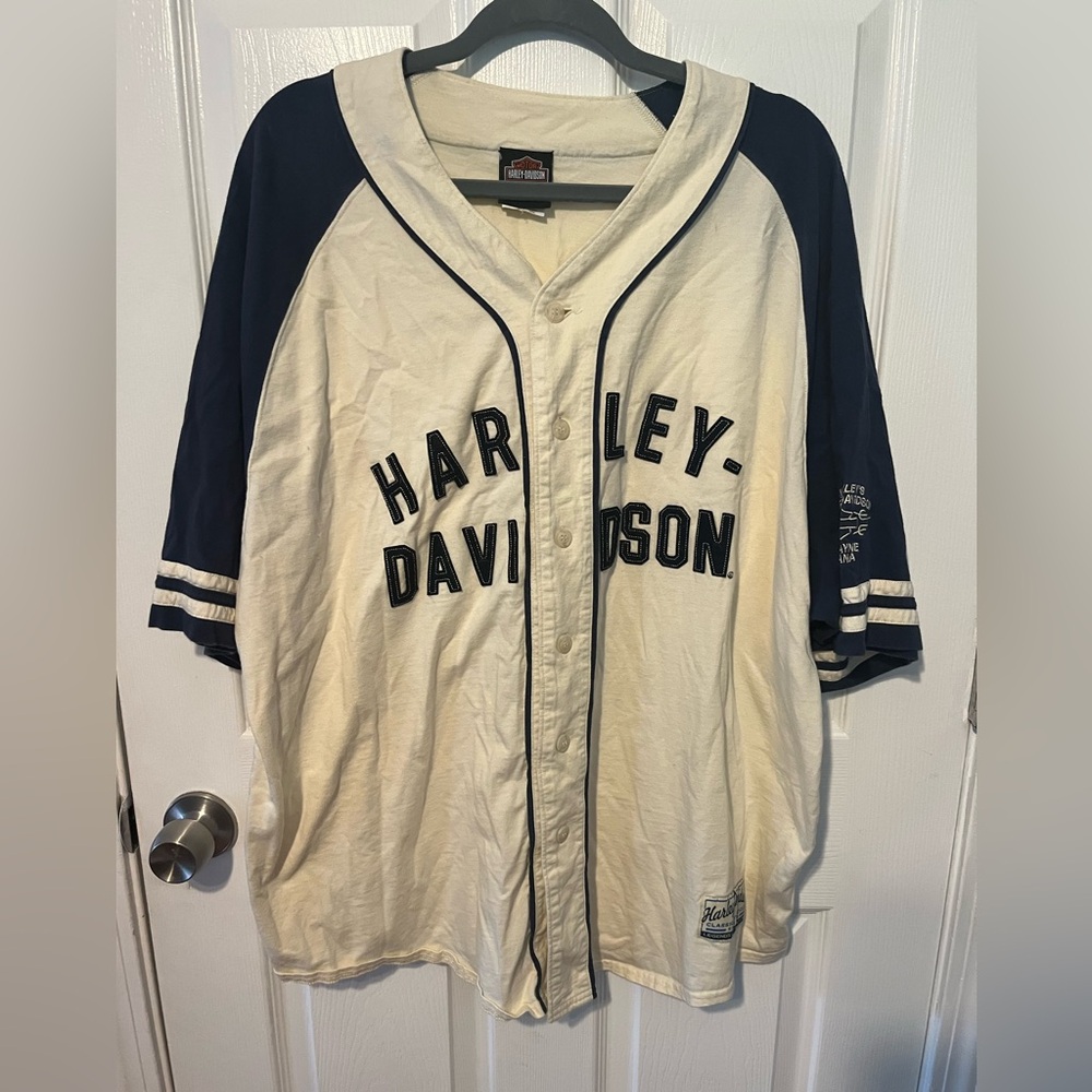 Harley Davidson shirt